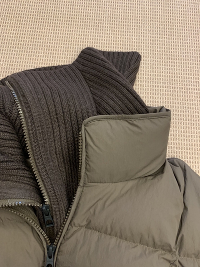 ハイクオリティダウンジャケット角部分ディテール